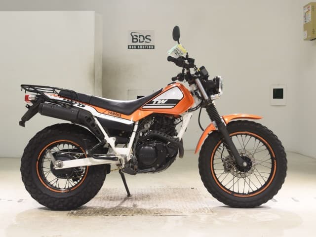 Yamaha TW225
