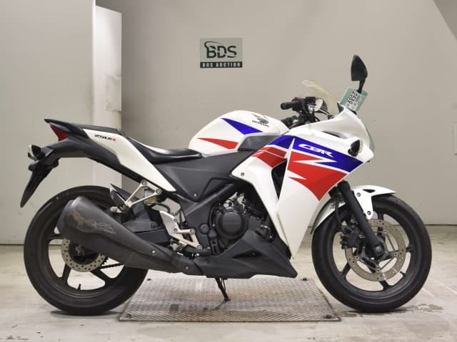Honda CBR250R