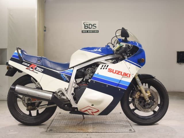 Suzuki GSX-R750