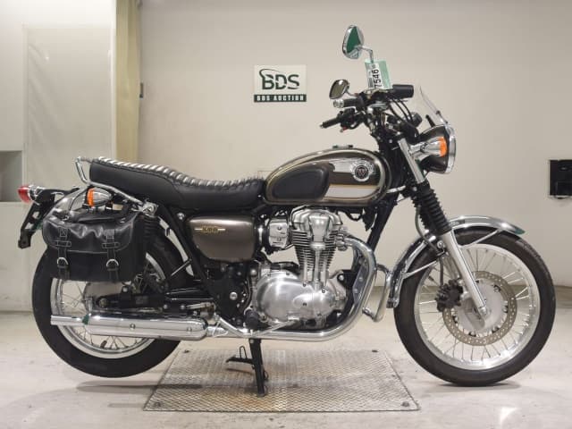 Kawasaki W800