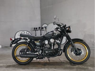 Kawasaki W800