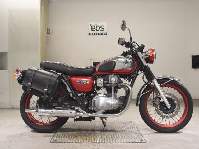 Kawasaki W800