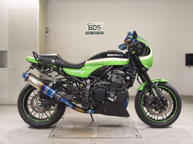 Kawasaki Z900RS CAFE