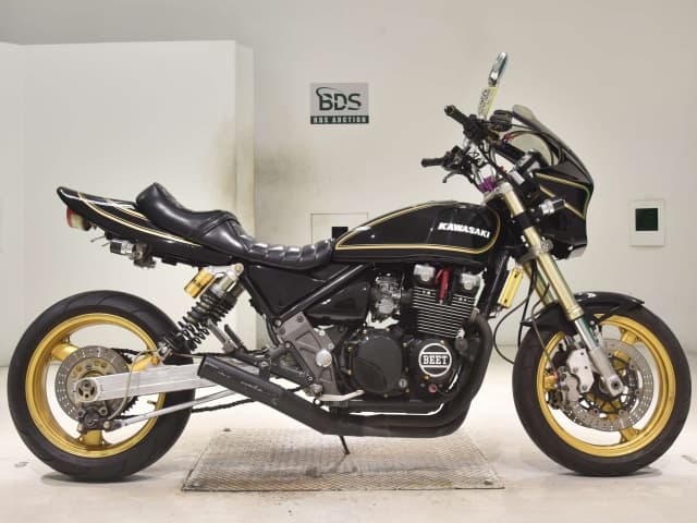 Kawasaki ZEPHYR400