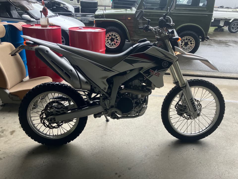 Yamaha WR250R