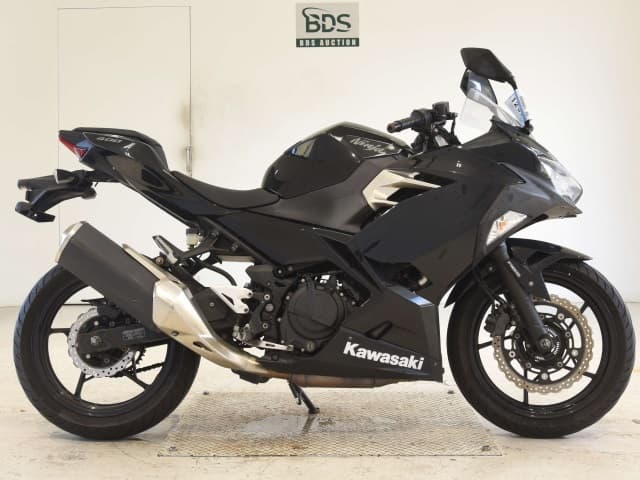 Kawasaki NINJA400