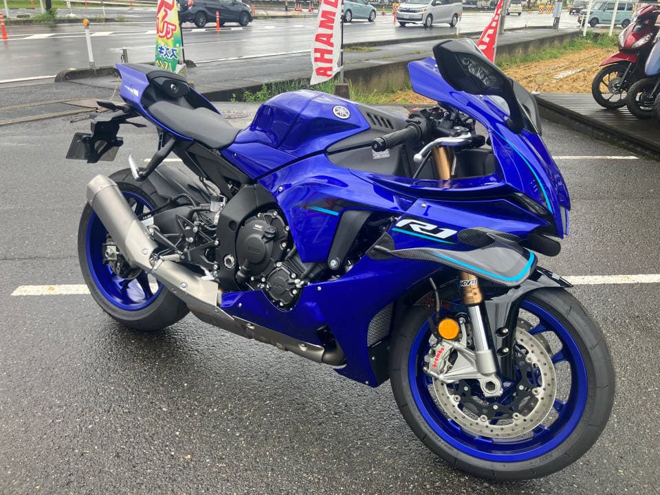 Yamaha YZF-R1