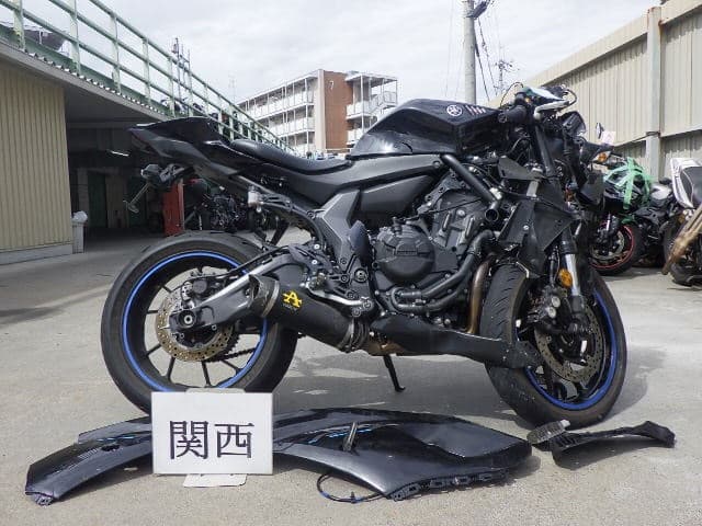 Yamaha YZF-R7-2