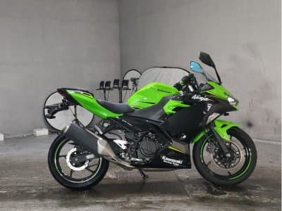 Kawasaki NINJA400
