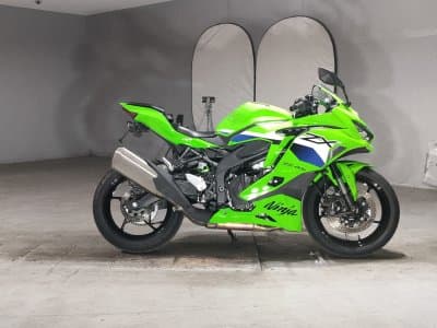Kawasaki NINJA ZX-4RR