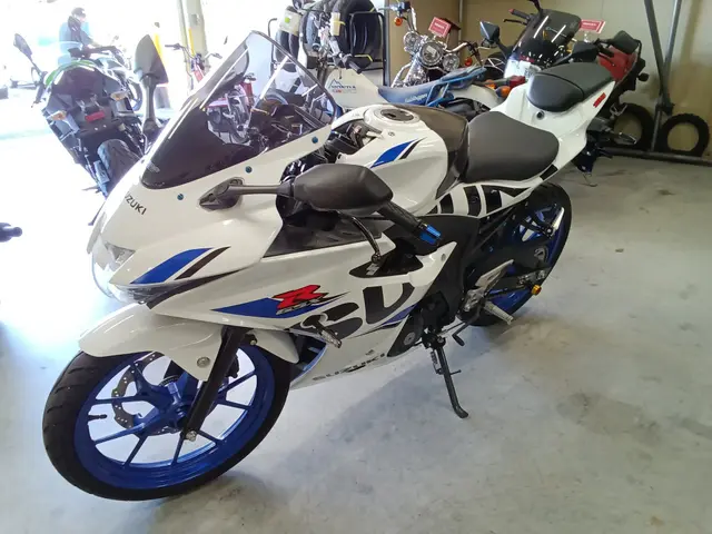 Suzuki GSX-R125A — фото 4