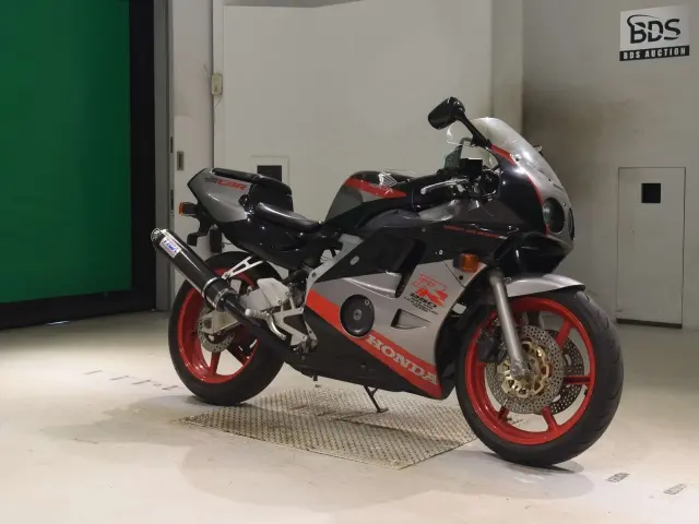 Honda CBR250RR — фото 3