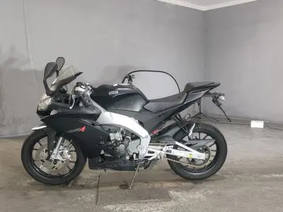 Aprilia RS4 125 — фото 2