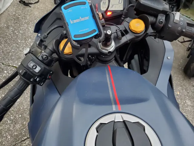 Kawasaki NINJA ZX-25R KRT — фото 2
