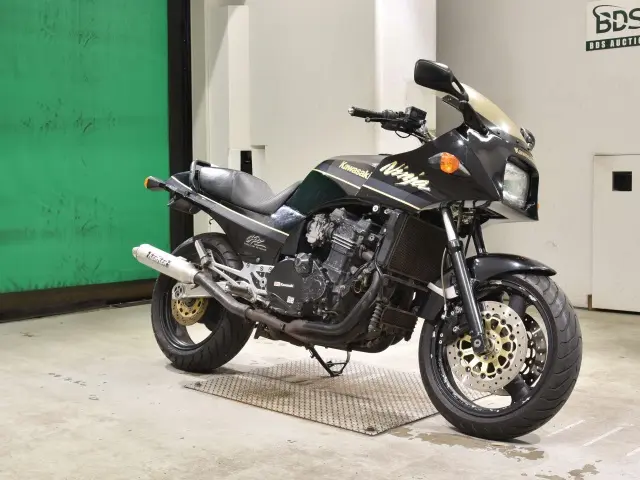 Kawasaki GPZ750R — фото 3