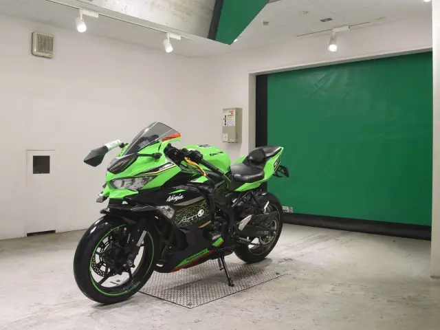 Kawasaki NINJA ZX-25R — фото 4