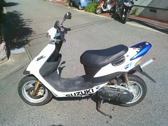 Suzuki ZZインチアップスポーツ — фото 2