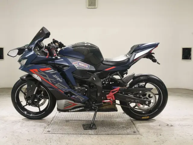 Kawasaki NINJA ZX-25R — фото 2