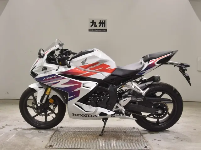 Honda CBR250RR — фото 2