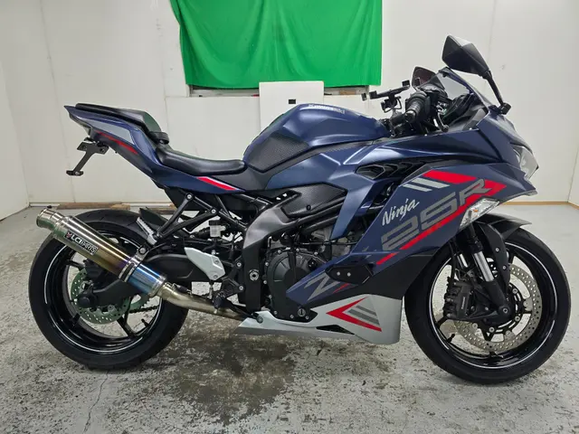 Kawasaki NINJA ZX-25R — фото 2