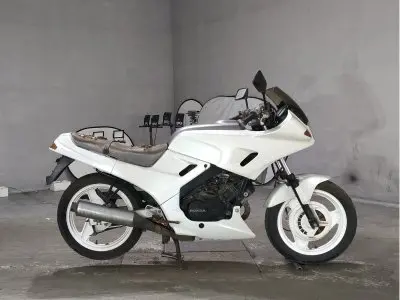 Honda VT250F XELVIS