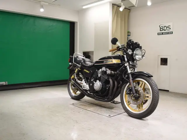 Honda CB750SF — фото 3