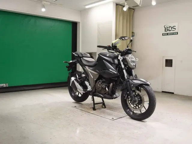 Suzuki GIXXER250 — фото 3