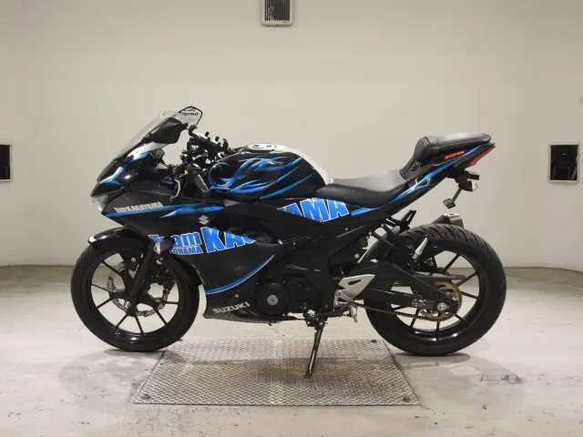 Suzuki GSX-R125A — фото 2