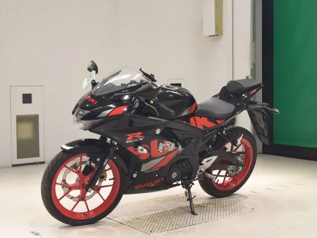 Suzuki GSX-R125A — фото 4