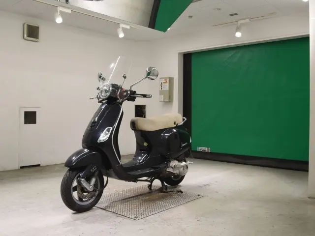 Vespa LX125 — фото 4