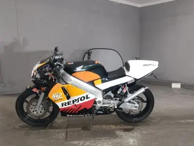 Honda NSR250R — фото 2