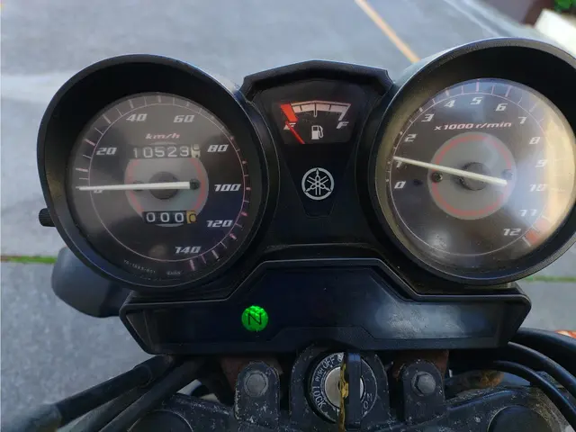 Yamaha YBR125 — фото 3
