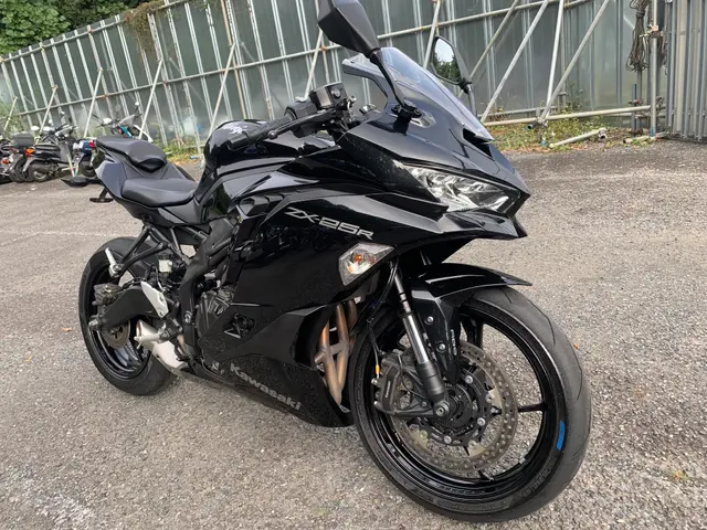 Kawasaki NINJA ZX-25R — фото 2