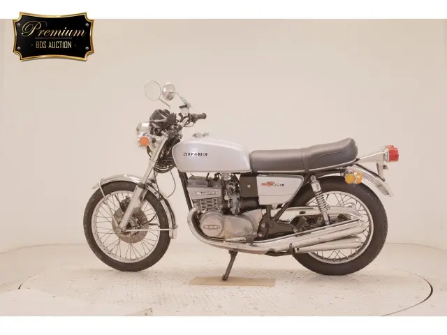 Suzuki GT380 — фото 2