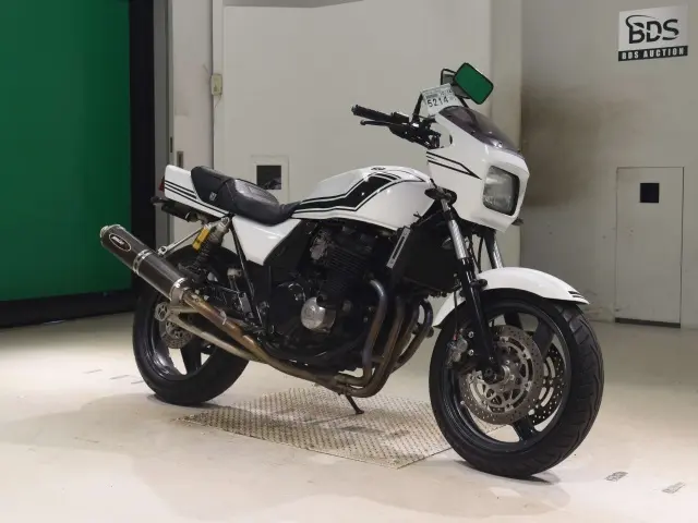 Kawasaki ZRX400 — фото 3