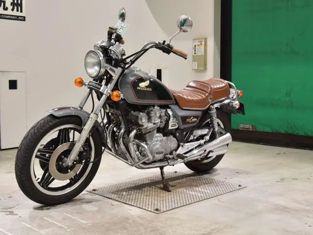 Honda CB750 CUSTOM — фото 4