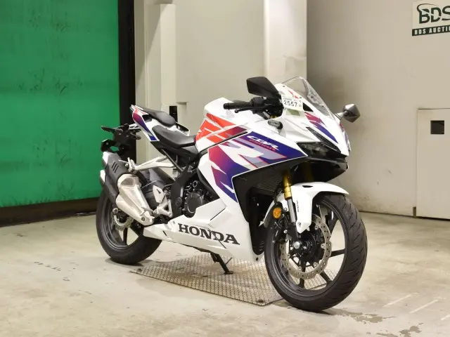 Honda CBR250RR — фото 3