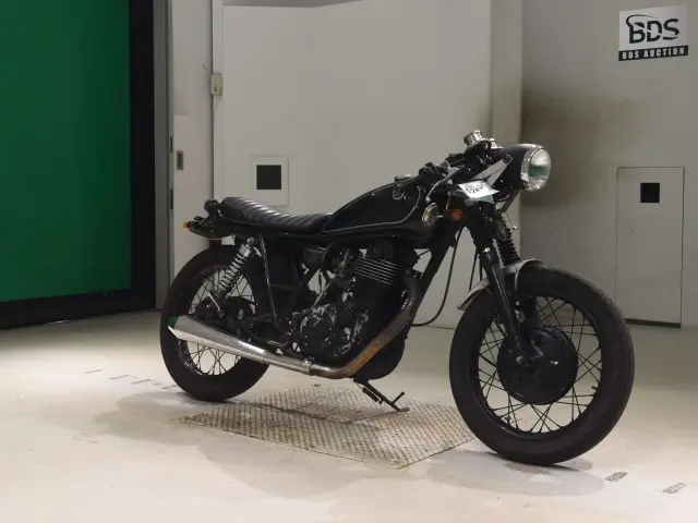 Yamaha SR400-2 — фото 3