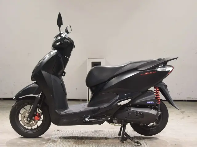 Honda LEAD125 — фото 2