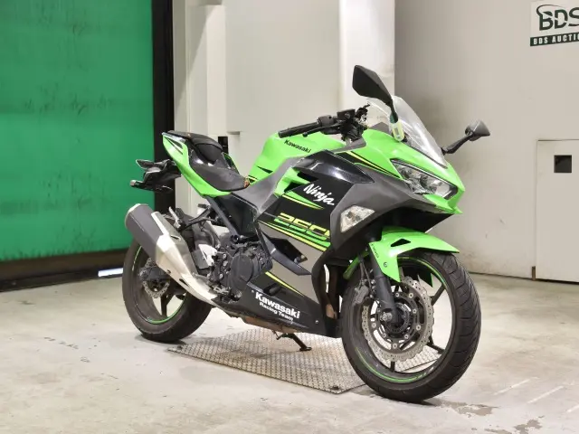Kawasaki NINJA250 — фото 3