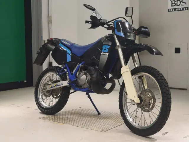 Suzuki TS200R — фото 3