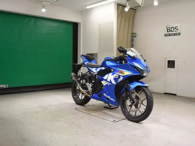 Suzuki GSX-R125 — фото 3