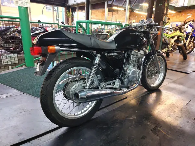 Honda GB250 CLUBMAN — фото 3