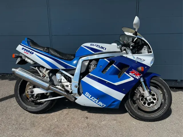 Suzuki GSX-R1100 — фото 2