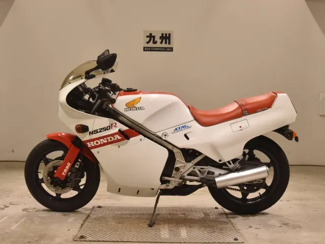 Honda NS250R — фото 2